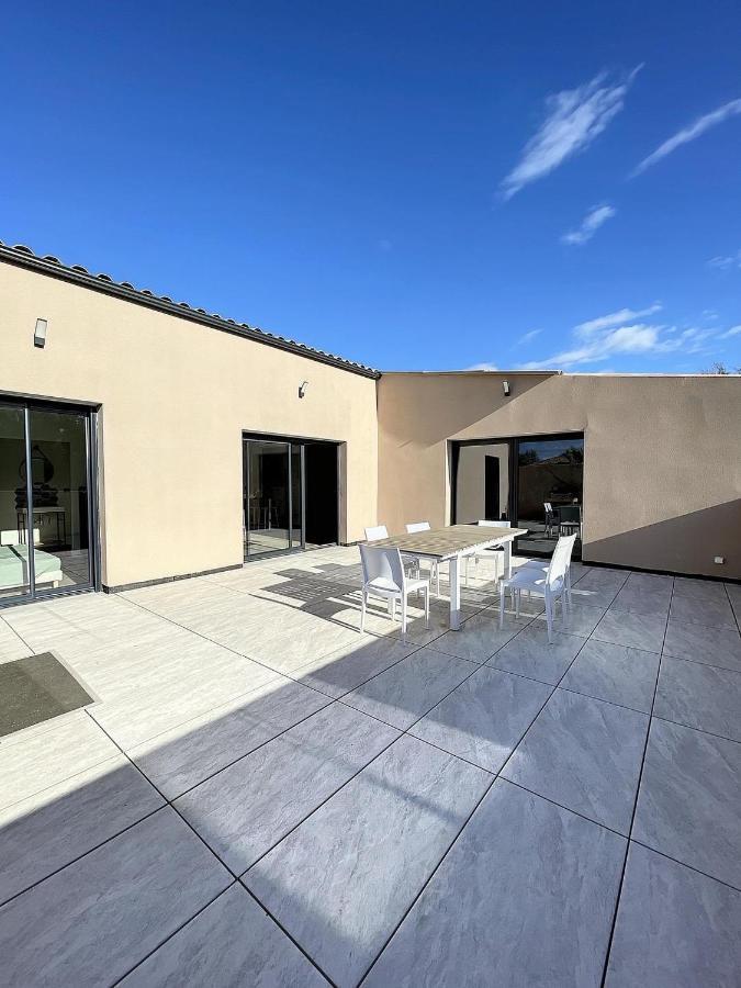 Villa 400M2 Piscine Interieure Tres Calme Agde Luaran gambar