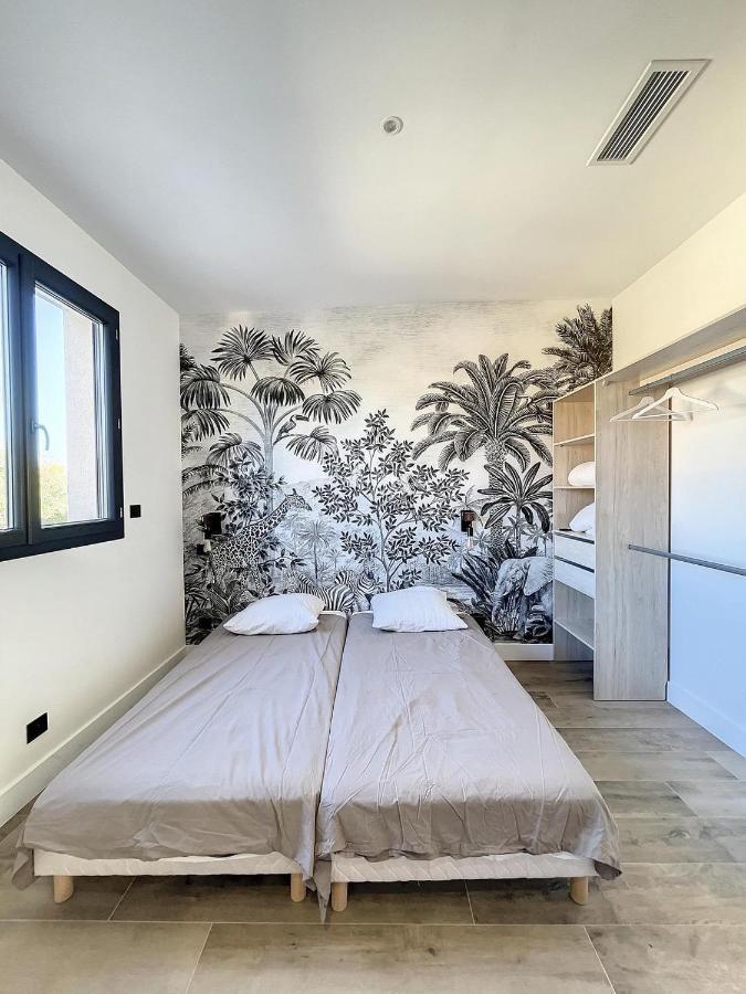 Villa 400M2 Piscine Interieure Tres Calme Agde Luaran gambar